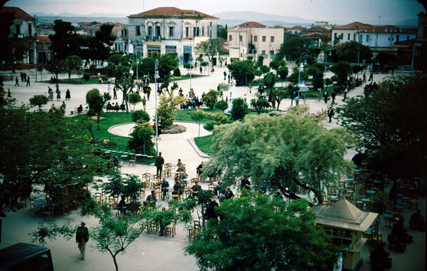 Στη Λάρισα το 1952